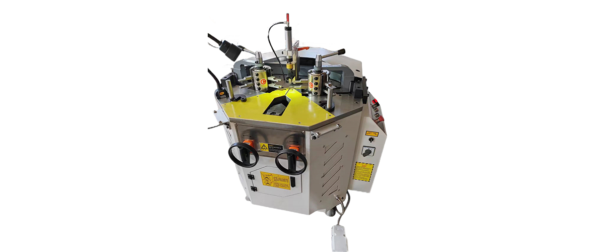 鋁型材刀庫式組角機(jī)LZJA-120A